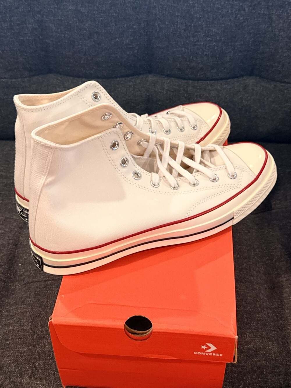Converse Chuck 70 Hi White Garnet Egret High-Top Sneakers - 11M / 13W - Picture 4 of 7